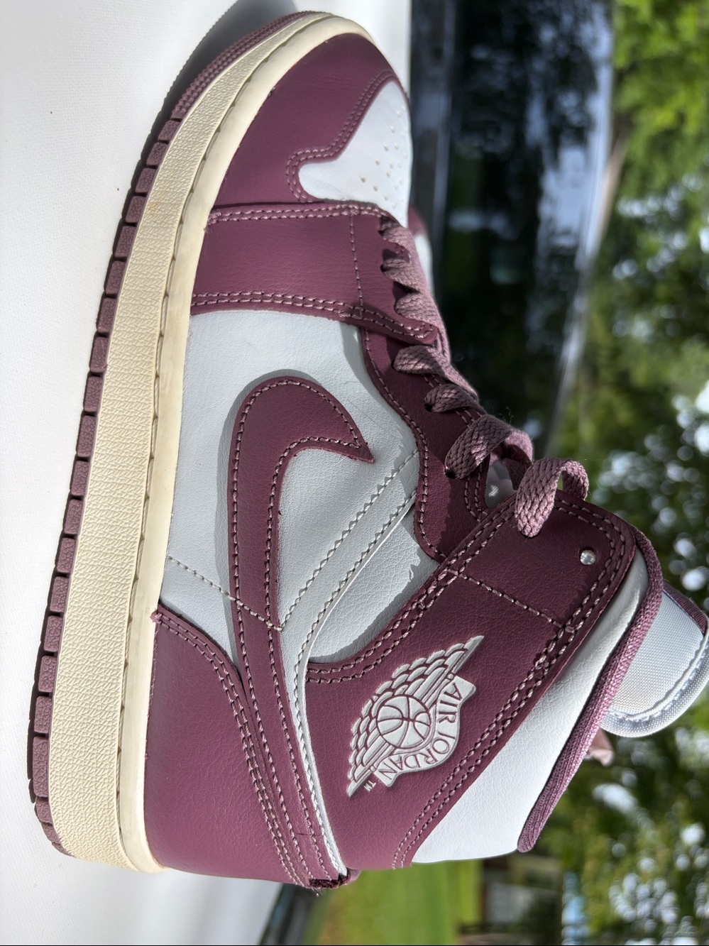 Air Jordan Mauve and white High-Tops